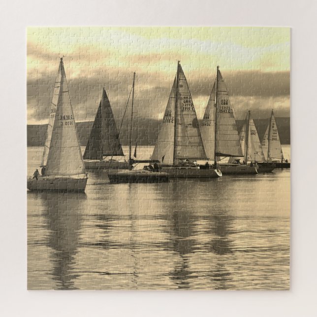 Yachten in Rothesay Bay, Schottland. (Vertikal)