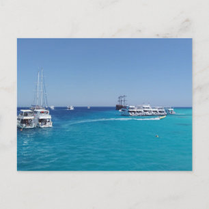 Yachtparkplatz mit Touristen in der Nähe von White Postkarte