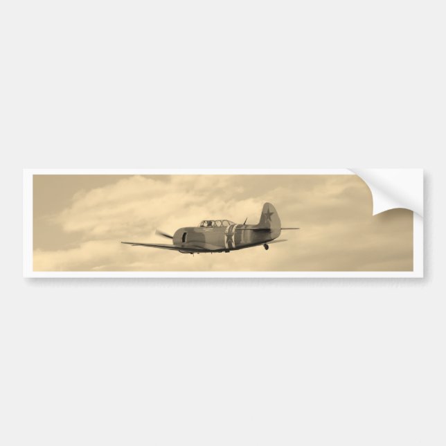 Yak 11 im Flug Autoaufkleber (Vorne)