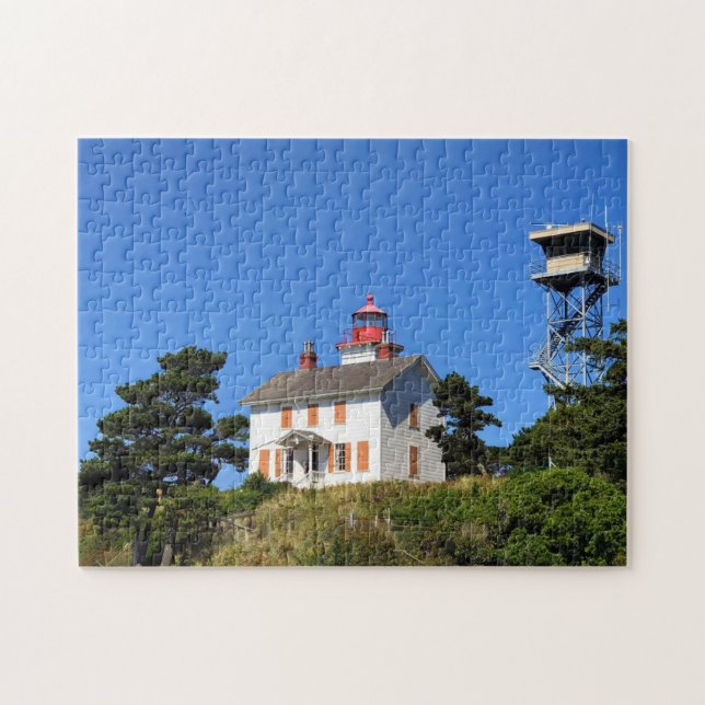 Yaquina Bay Lighthouse, Newport, Oregon (Horizontal)