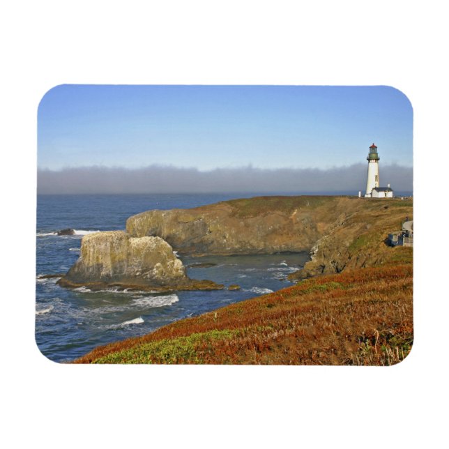 Yaquina Head Lighthouse in Newport Oregon Magnet (Horizontal)