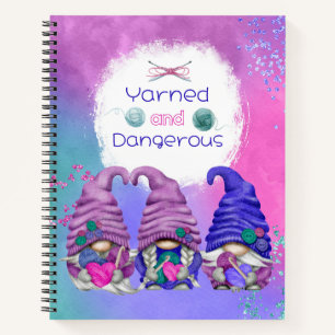 Yarned und gefährliche Crocheting Gnomes Notizbuch