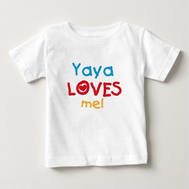 Yaya m'aime des T-shirts et des cadeaux (Devant)