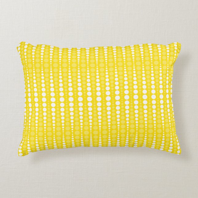 Yellow and White Polka Dot Accent Pillow Dekokissen (Vorderseite)
