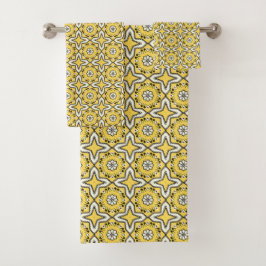 Yellow background  star geometric pattern  badhandtuch set