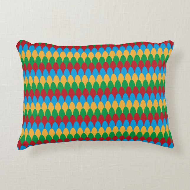 Yellow Blue Green & Red Geometric Scallops Zierkissen (Vorderseite)