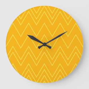 Yellow, cool, trendy, modern, urban zigzag pattern große wanduhr