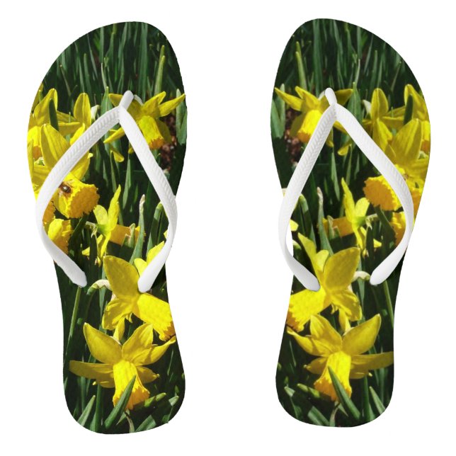 Yellow Daffodien I Cheery Spring Blumen Flip Flops (Fußbett)