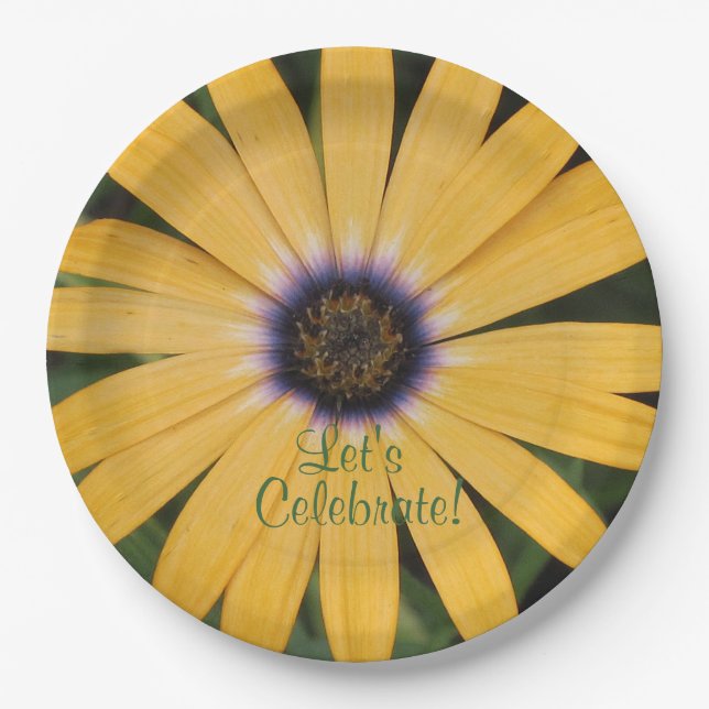 Yellow Daisy Let's Celebrate Pappteller (Vorderseite)