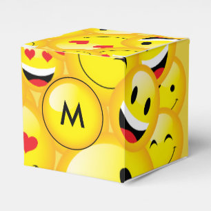 Yellow Emoji Party Emoticon Faces Pattern Geschenkschachtel