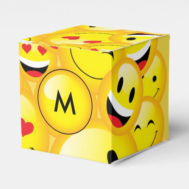 Yellow Emoji Party Emoticon Faces Pattern Geschenkschachtel (Vorderseite)