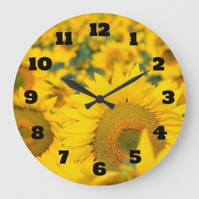 Yellow Field of Sunflowers Photograph Große Wanduhr (Vorderseite)