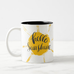 Yellow HandDrawn Sun Hello Sunshine Image Text Art Zweifarbige Tasse