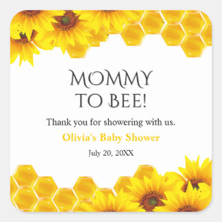 Yellow Honeycomb Mommy to Bee Baby Shower Quadratischer Aufkleber