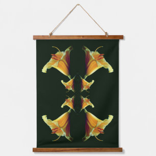 Yellow Lily Blume Mirror Abstrakt Wandteppich Mit Holzrahmen