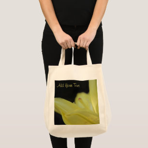 Yellow Lily by Shirley Taylor Tragetasche