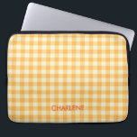 Yellow Orange Ish Preppy Gingham Kariert Laptopschutzhülle<br><div class="desc">Moderne und trendige Gingham karierte Muster in den Sommergelb- und Pfirsichorange.</div>