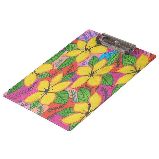 Yellow Plumeria Garden Klemmbrett (Schrägansicht)