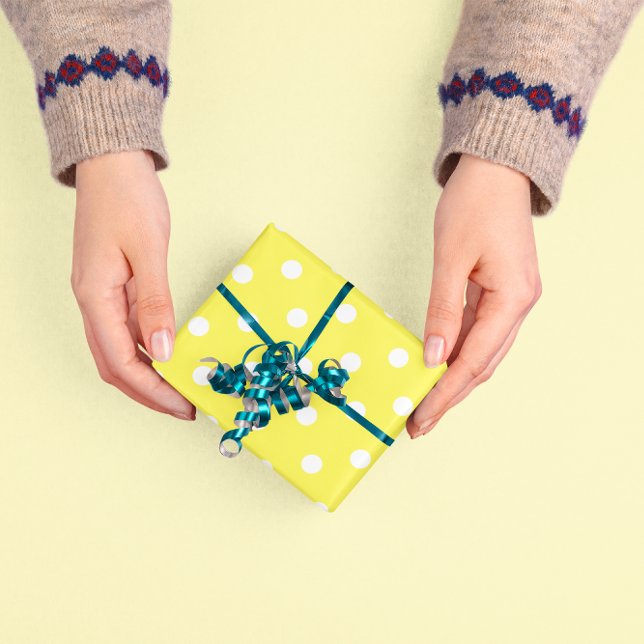 Yellow Polka Dot Geschenkpapier (Von Creator hochgeladen)