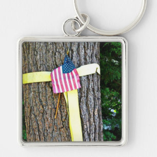 Yellow Ribbon Round Tree & U.S. Flag Schlüsselanhä Schlüsselanhänger