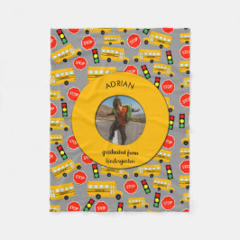 Yellow School Bus Kindergarten Abschluss Fleecedecke