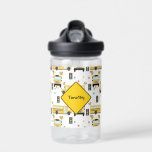 Yellow School Bus Party Kids Custom Name Trinkflasche<br><div class="desc">A cute hand drawn illustration of a yellow school buses,  traffic lights and balloons. A school bus party theme for boys and girls who love school buses,  trucks,  school or transportation. An ideal children yellow school bus party theme,  simply customize and make it your own!</div>