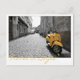Yellow Scooter Postkarte