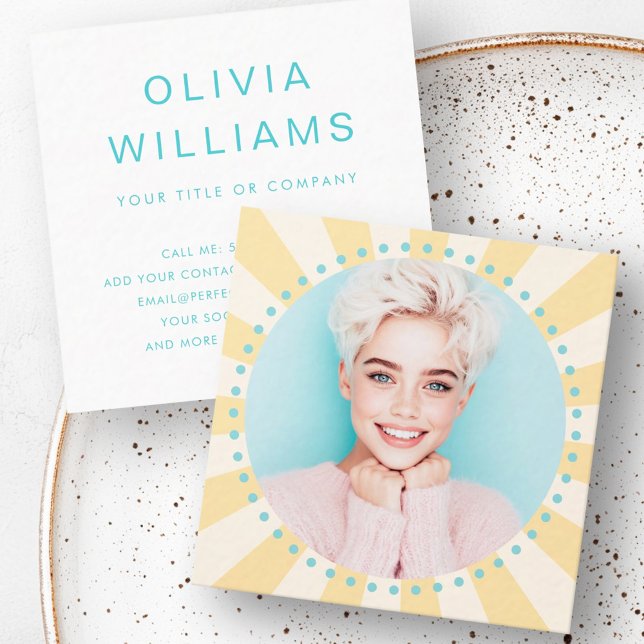 Yellow sunburst aqua blue dots trendiges, frisches quadratische visitenkarte (Yellow sunburst aqua blue dots trendy fresh photo square business card)