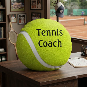 Yellow Tennis Ball Coach Name Rundes Kissen