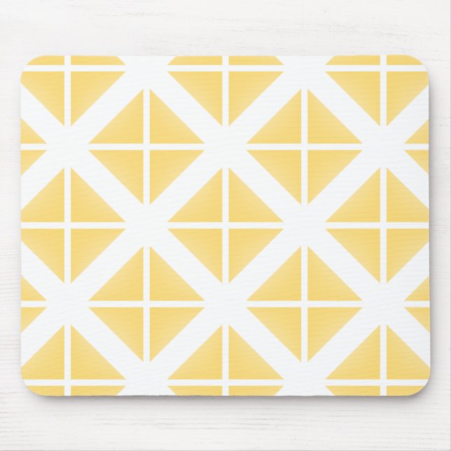 Yellow Trendy Triangle Pattern Mousepad (Vorne)