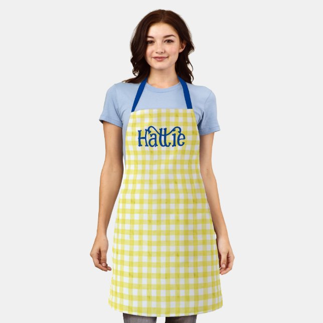 Yellow Watercolor Gingham Personalisierte Schürze (Getragen)
