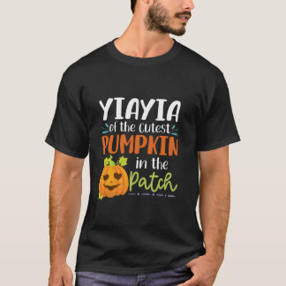 Yiayia der Niedlichsten Kürbis im PatchHalloweenha T-Shirt