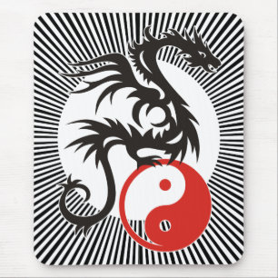 Yin u. Yang-schwarze sonnige Streifen Drachen Mousepad