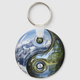 Yin und Yang als Planeten-Erde mit Ihrem Monogramm Schlüsselanhänger