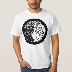 Yin und Yang umarmen japanische Ingwer im Kreis T-Shirt