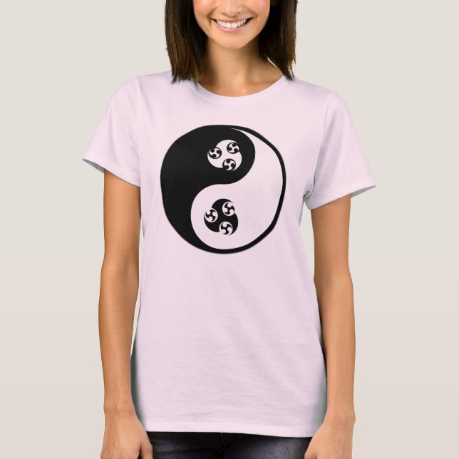 Yin Yang Anime T-Shirt (Vorderseite)