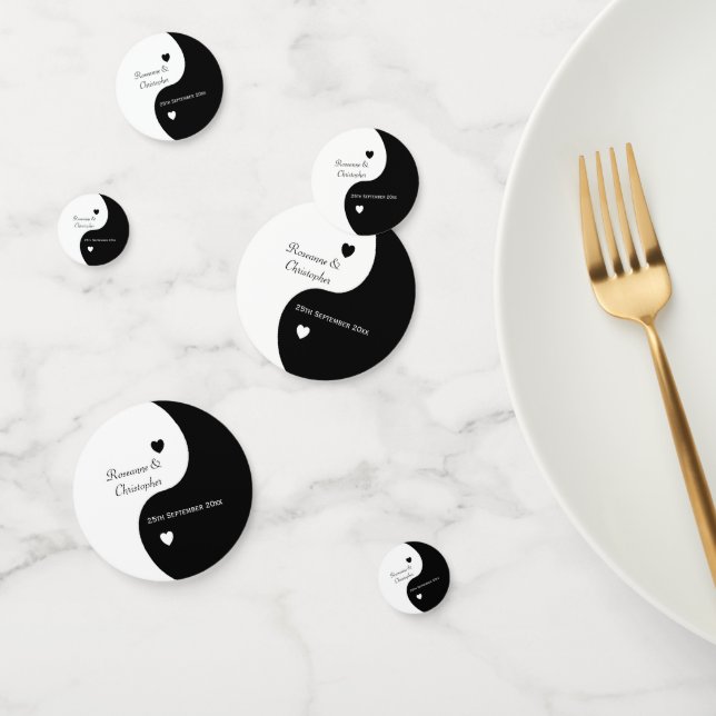 Yin Yang Black and White Hearts Wedding Konfetti (Gruppe)