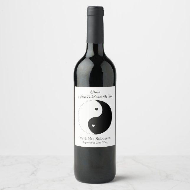 Yin Yang Black and White Hearts Wedding Wine Label Weinetikett (Vorderseite)