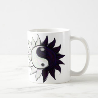 Yin-Yang Blume mit Zitat auf Tasse