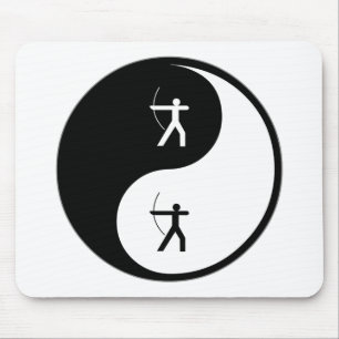 Yin Yang Bogenschießen Mousepad