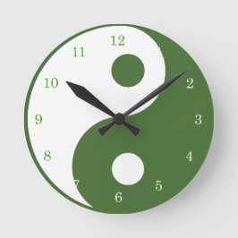 Yin Yang Green und White Symbol Clock Runde Wanduhr