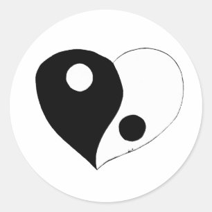 Yin Yang Heart (B/W) Runder Aufkleber