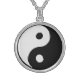 Yin Yang in Schwarz und Weiß