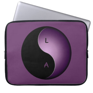 Yin-Yang-Monogramm - lila Laptopschutzhülle