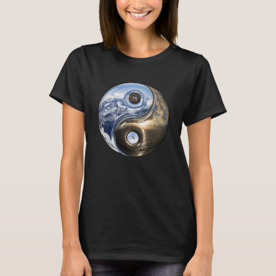 Yin Yang Seeberge mit Ihrem Monogramm T-Shirt