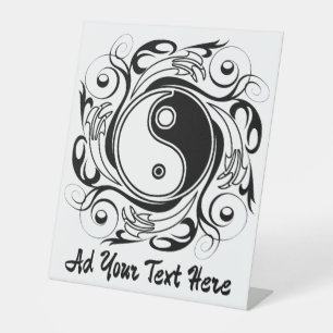 Yin & Yang Symbol Black and White Tattoo Style Sockelschild