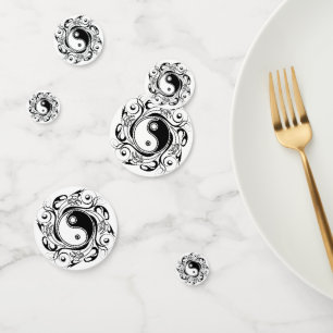 Yin & Yang Symbol Schwarz-Weiß-Tätowierungsstil Konfetti