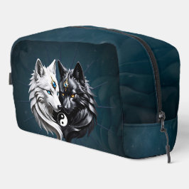Yin Yang Wolves. Waschbeutel