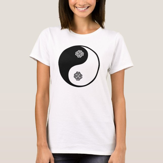 Ying Yang Celtic-Knüpfarbeit T-Shirt (Vorderseite)