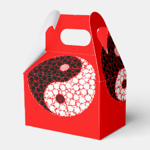 Ying-Yang-Kreise auf rot Geschenkschachtel